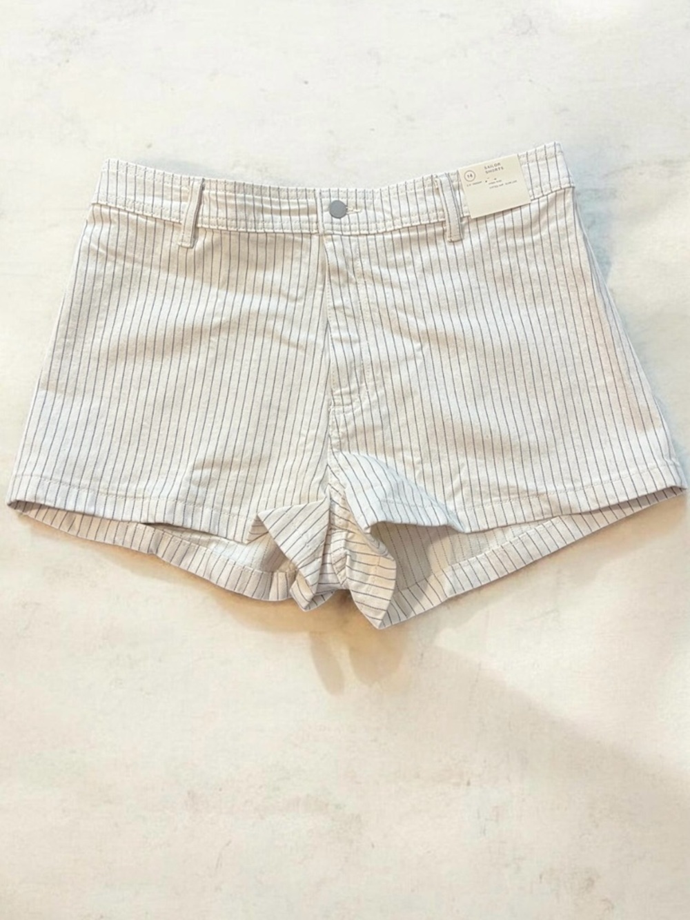 Universal Thread Cream Pinstriped High-Waist Shorts size 14